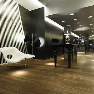 4* Hotel Designhotel überfluss
