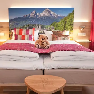 4* Hotel Edel Weiss